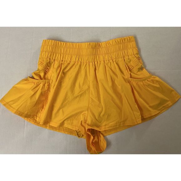 FP Movement OB1211408 Women's Sz M Sunflower Yellow Get Your Flirt On Shorts - Picture 1 of 10